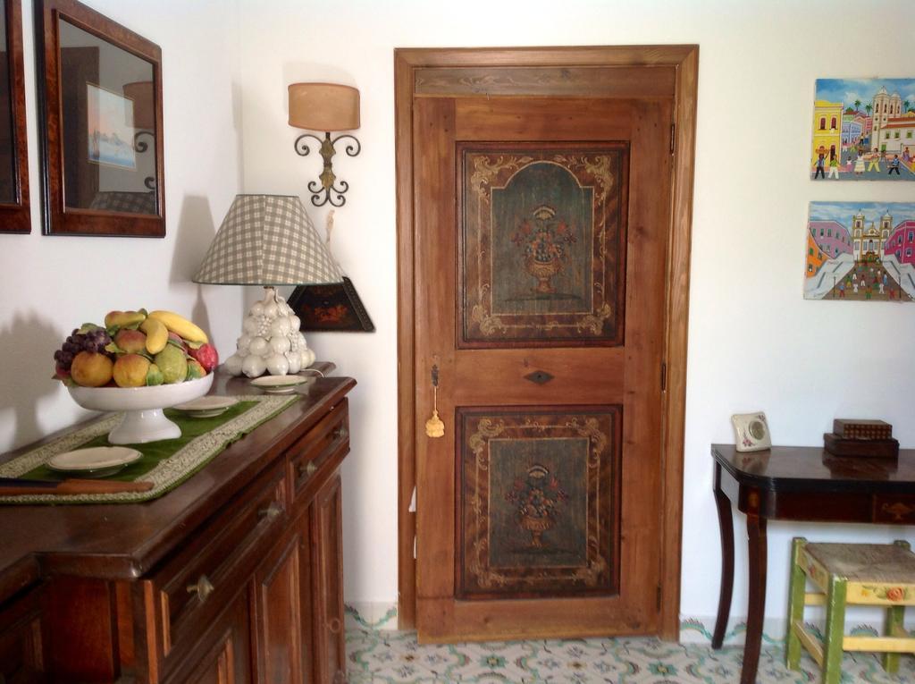 Ferienwohnung Casa Valentino Capri Zimmer foto
